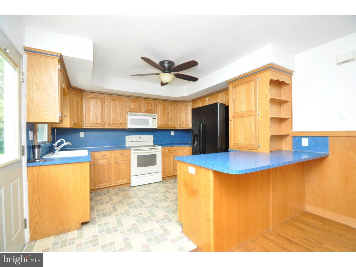 1740 Ziegler Road Pennsburg, PA 18073 - Photo 8 of 25