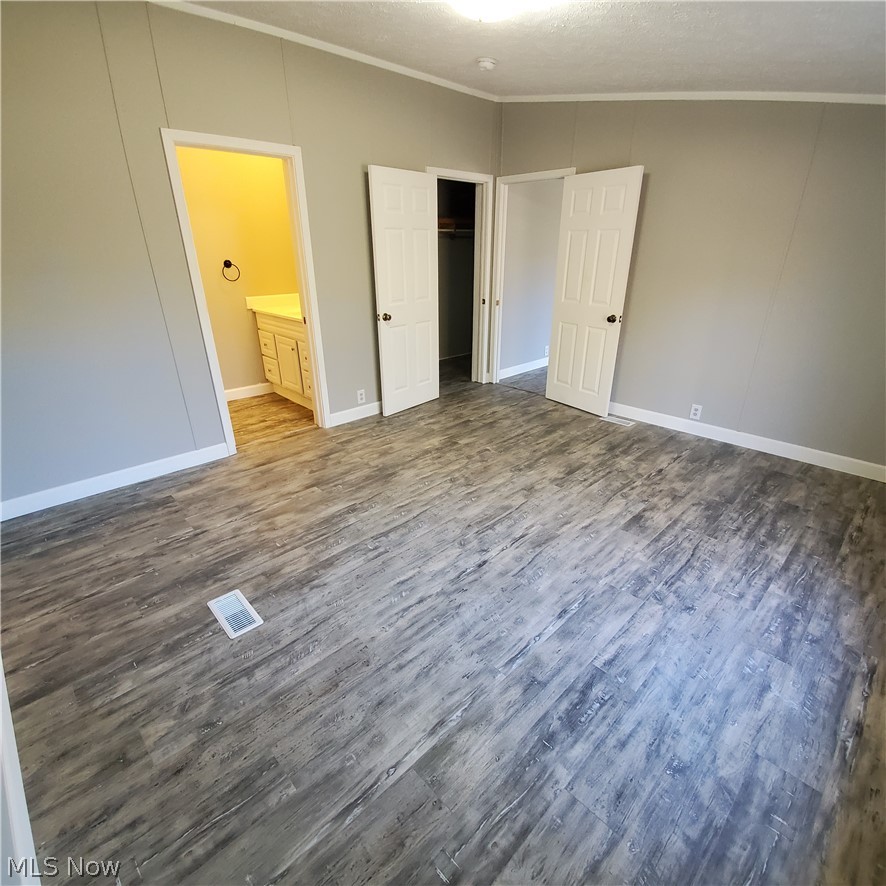 14539 Rider Road Burton, OH 44021 - Photo 4 of 29