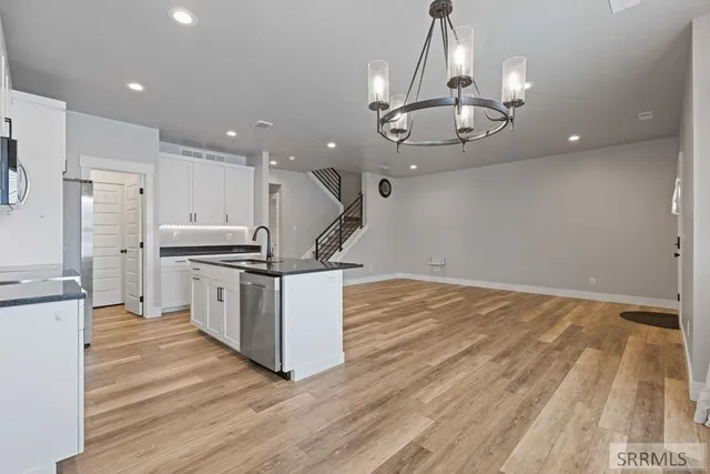 $349,999 | 2997 Sunburst Drive, Ammon, ID 83406