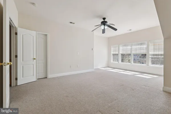 $598,900 | 16451 Kenneweg Court, Woodbridge, VA 22191
