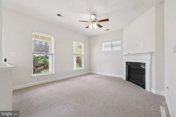 $598,900 | 16451 Kenneweg Court, Woodbridge, VA 22191
