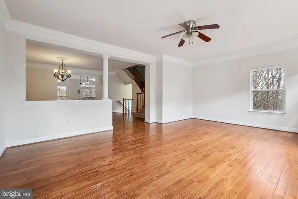 $598,900 | 16451 Kenneweg Court, Woodbridge, VA 22191