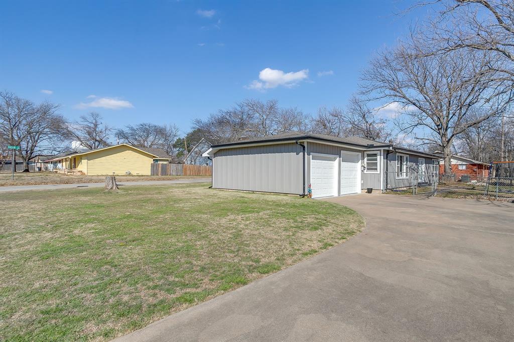 809 Euclid Street Cleburne, TX 76033 - Photo 25 of 26 a view of outdoor space and yard