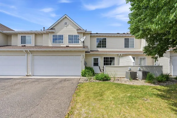 $274,900 | 15469 Radium Street Northwest, Anoka, MN 55303