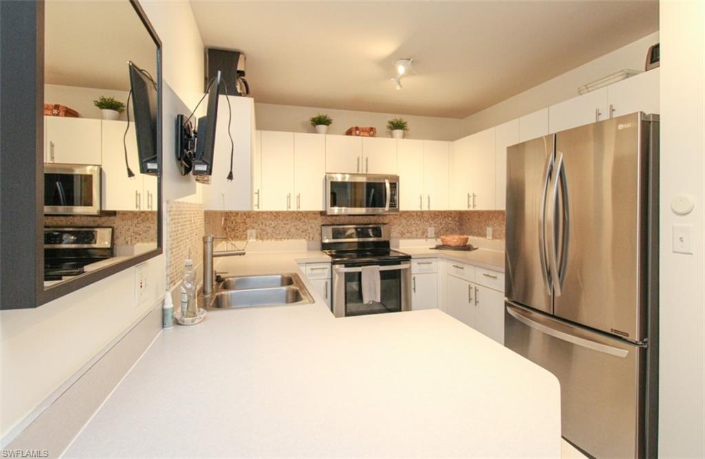 519 Roma Court, Unit 3208 Naples, FL 34110 - Photo 19 of 50