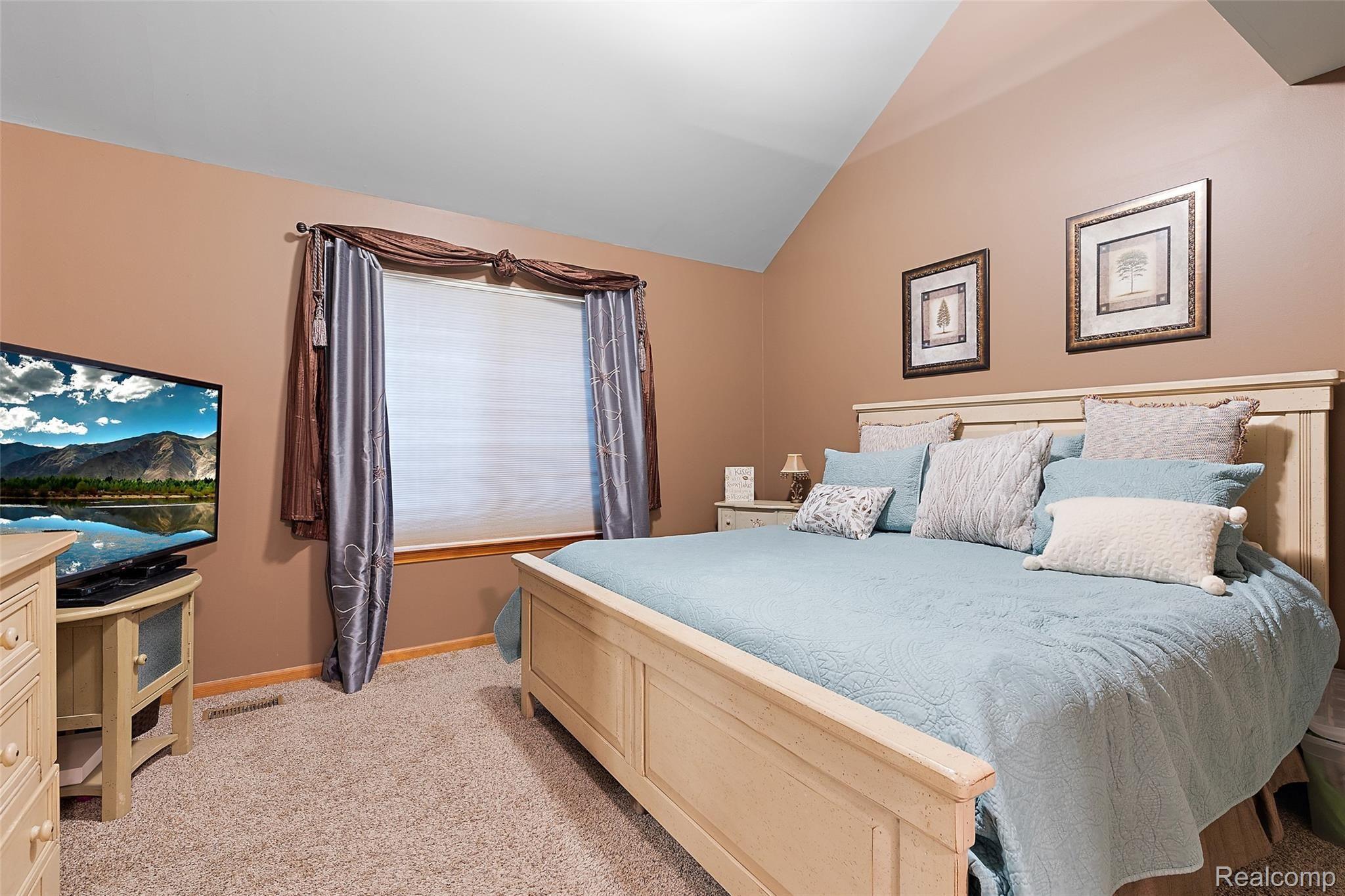 49205 Monte Road New Baltimore, MI 48047 - Photo 21 of 49 49205 Monte Rd-29.jpg