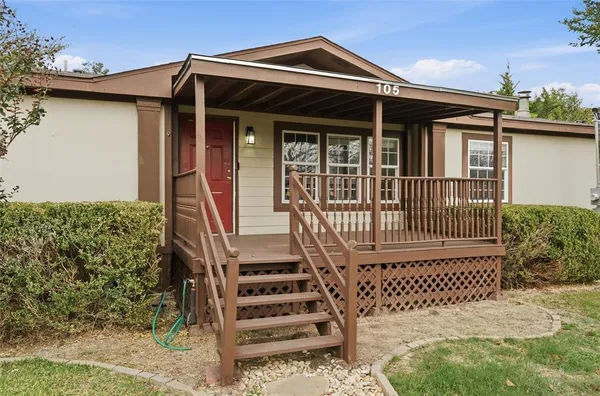 $245,000 | 105 Bridle Path Street, Hewitt, TX 76643