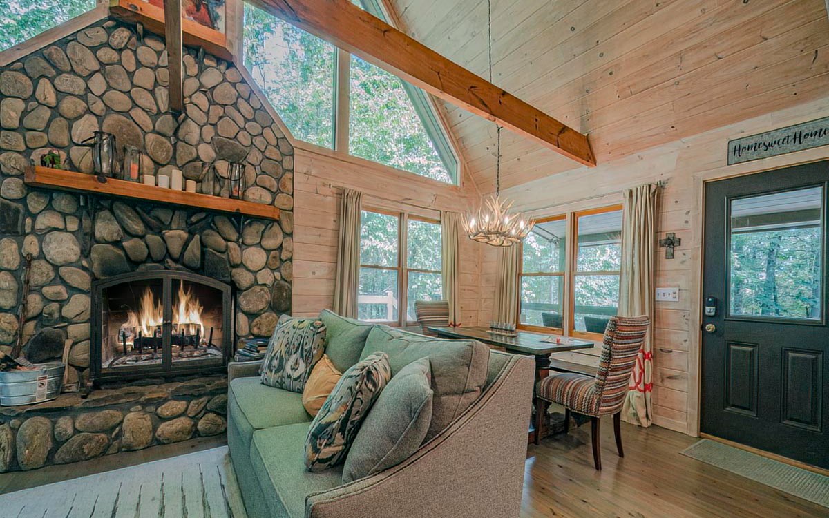 152 Tamisi Trail Blue Ridge, GA 30513 - Photo 1 of 52 Main View