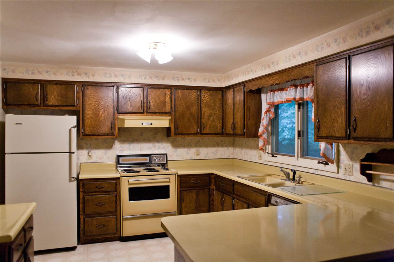 13827 Schwartz Road Grabill, IN 46741 - Photo 5 of 12 Gallery Image 5