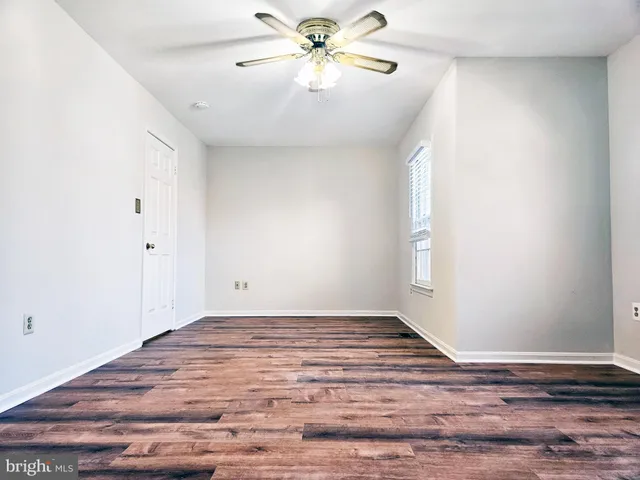 $3,200 | 3957 Hancock Forest Trail, Annandale, VA 22003