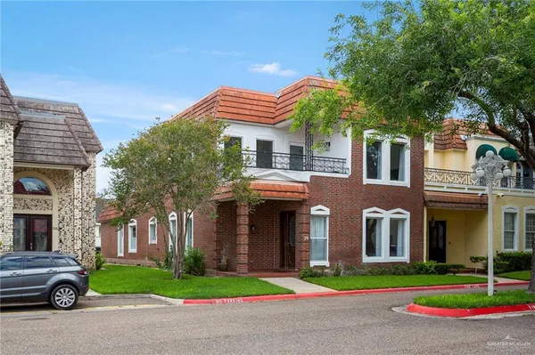 $2,800 | 3100 South 2nd Street, Unit 29, McAllen, TX 78503