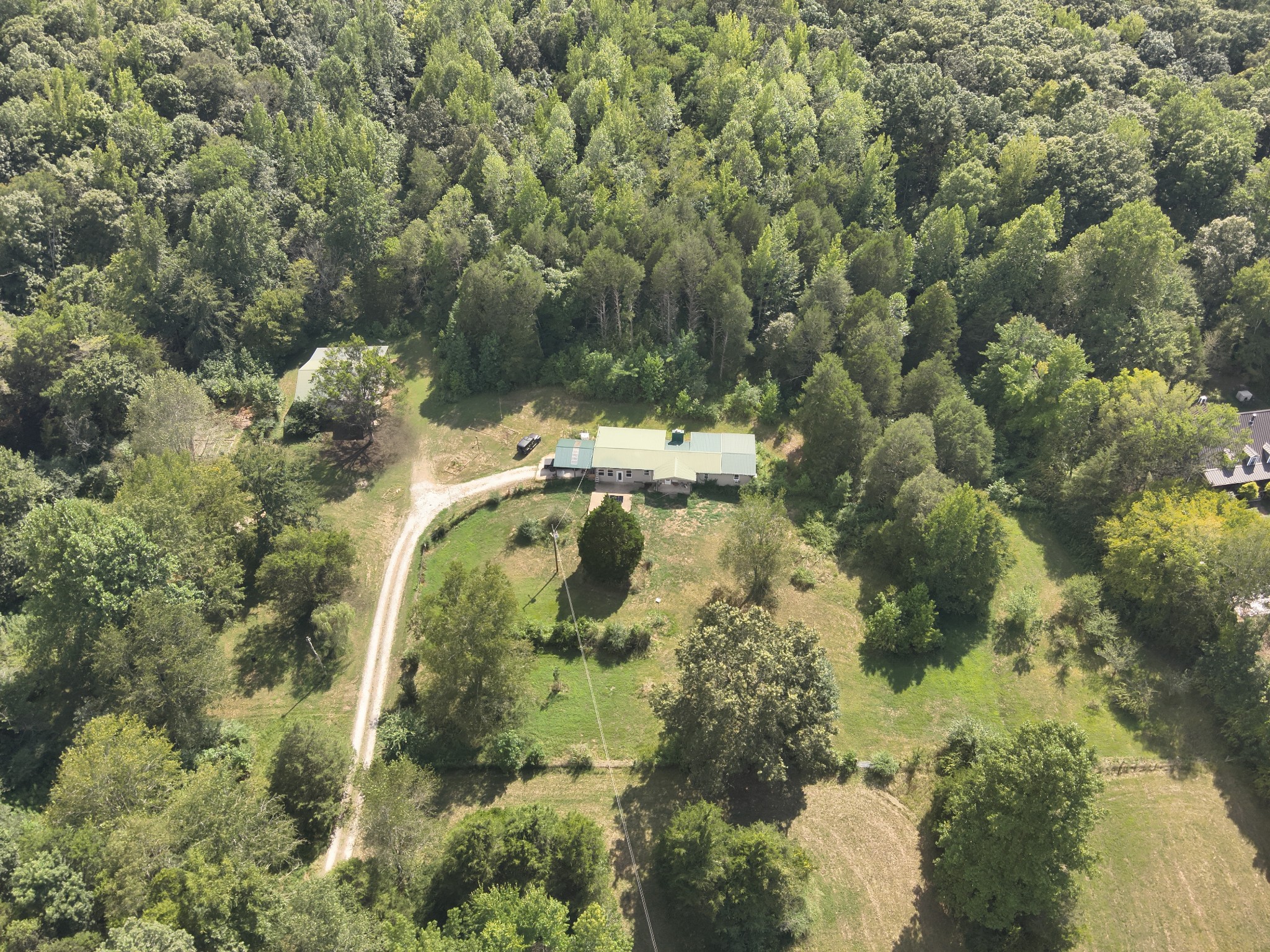 3733 Lick Creek Road Linden, TN 37096 - Photo 16 of 53 Gallery Image 16