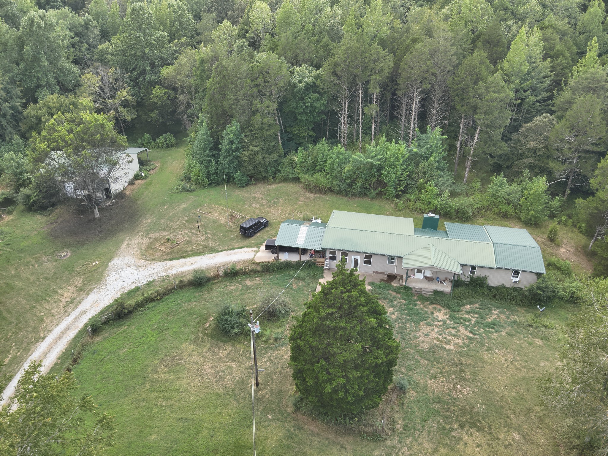 3733 Lick Creek Road Linden, TN 37096 - Photo 28 of 53 Gallery Image 28
