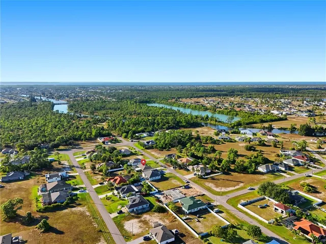 $449,500 | 2714 Northwest 22nd Terrace, Cape Coral, FL 33993