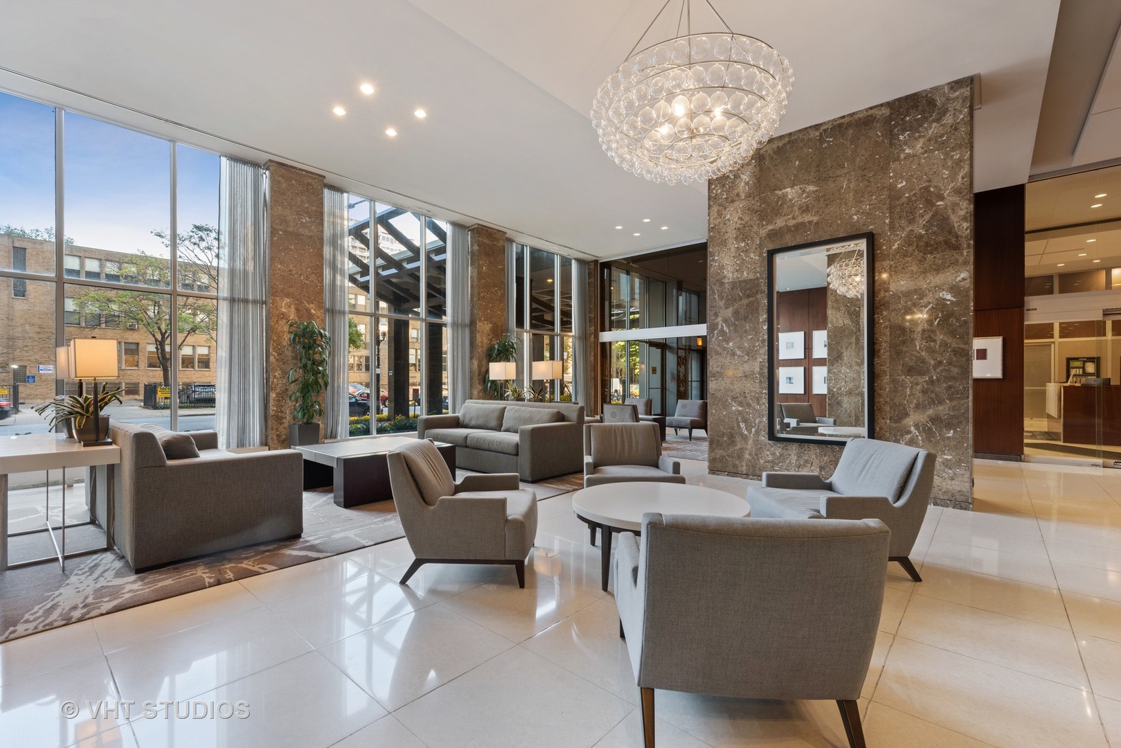 655 West Irving Park Road, Unit 3314 Chicago, IL 60613 - Photo 13 of 15