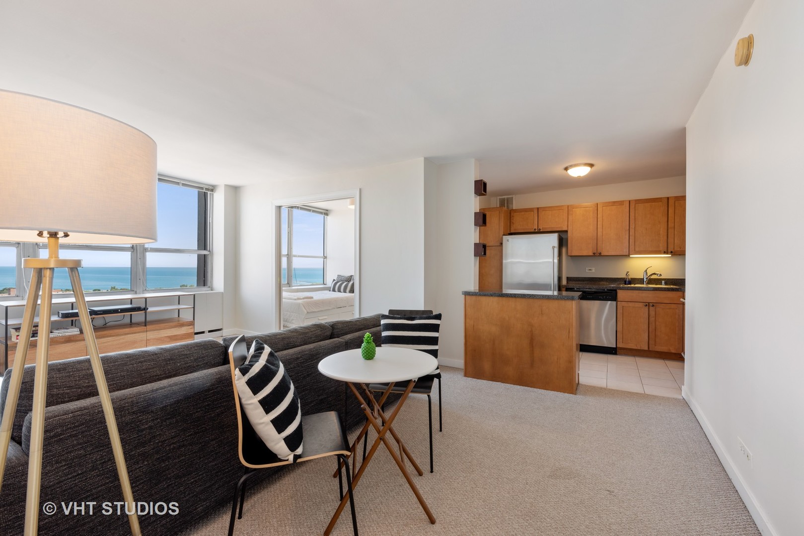 655 West Irving Park Road, Unit 3314 Chicago, IL 60613 - Photo 3 of 15