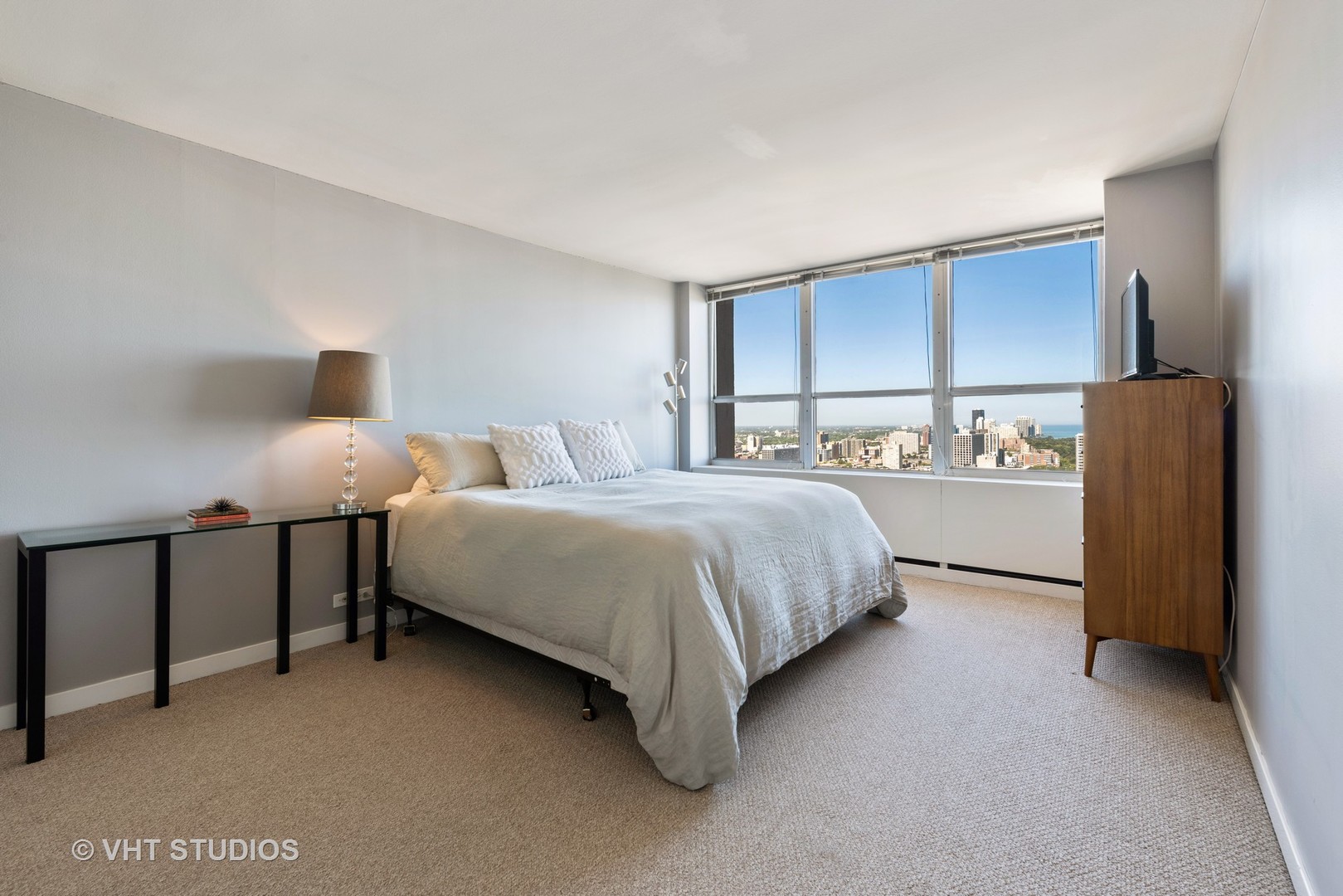 655 West Irving Park Road, Unit 3314 Chicago, IL 60613 - Photo 9 of 15