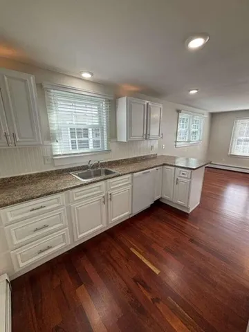 $429,500 | 26 Spurwink Avenue, South Portland, ME 04106