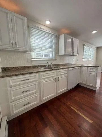 $429,500 | 26 Spurwink Avenue, South Portland, ME 04106