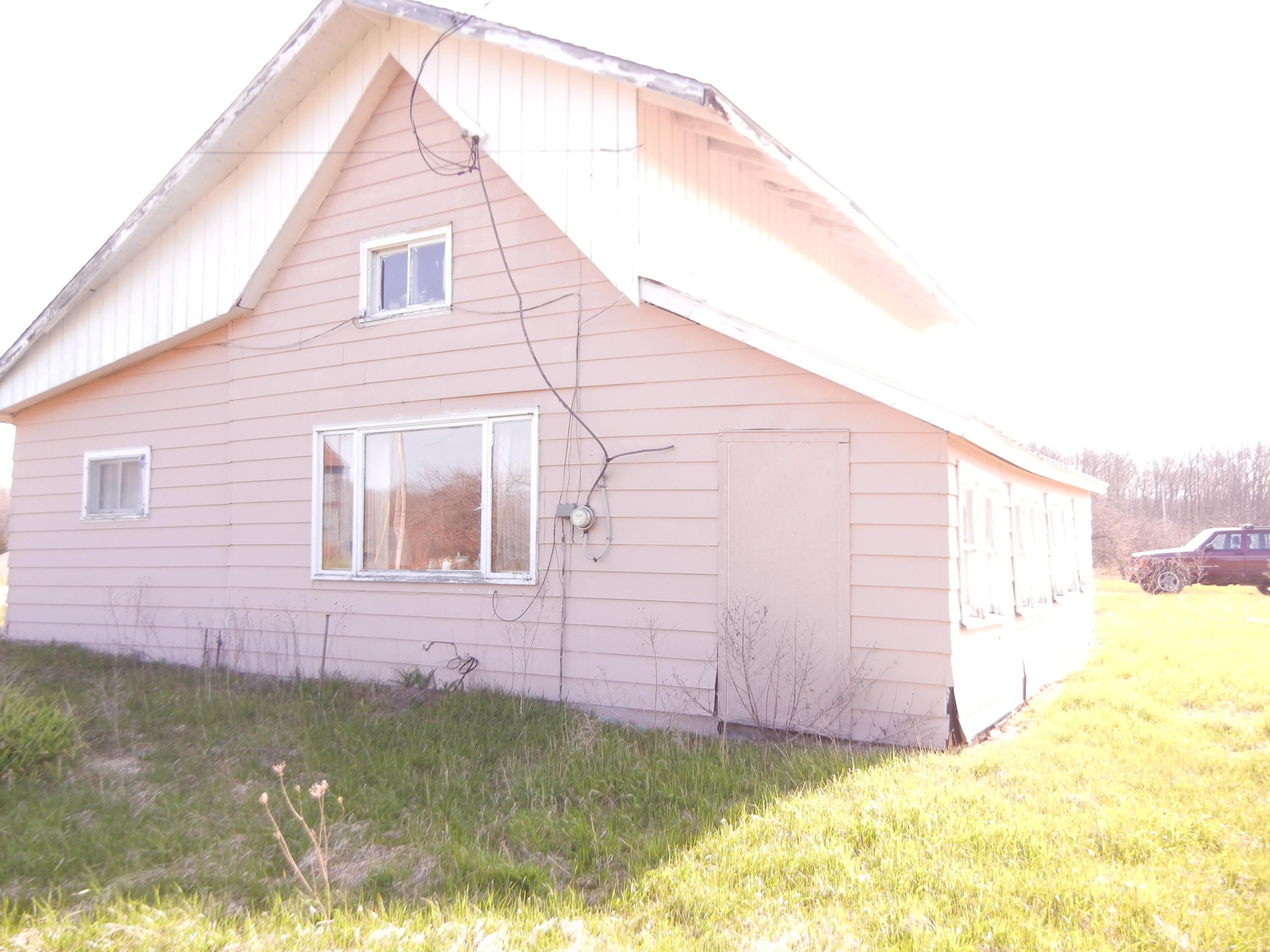 5306 Saint Ignace Road Hessel, MI 49745 - Photo 3 of 13 Gallery Image 3