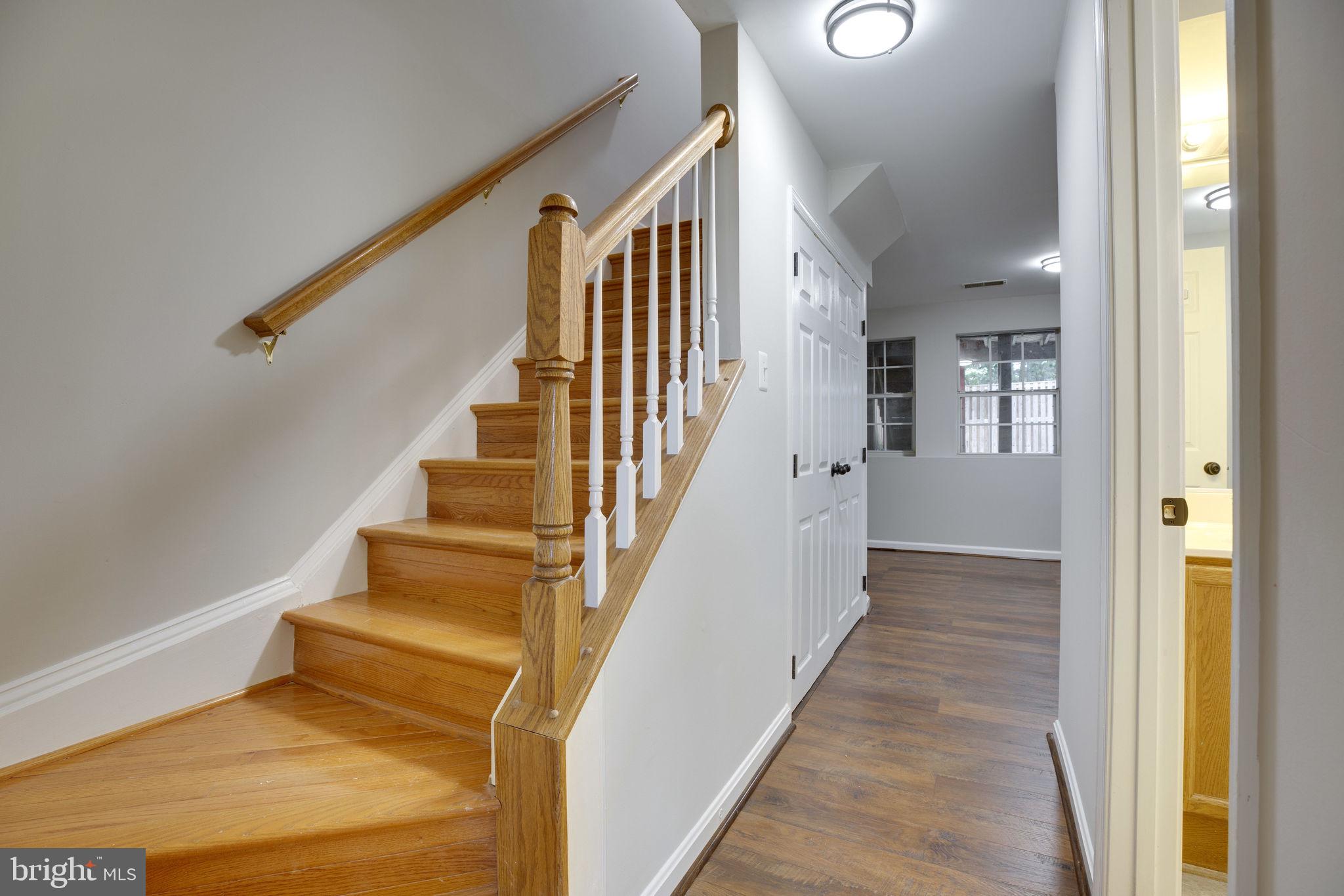 14232 Autumn Circle Centreville, VA 20121 - Photo 24 of 35