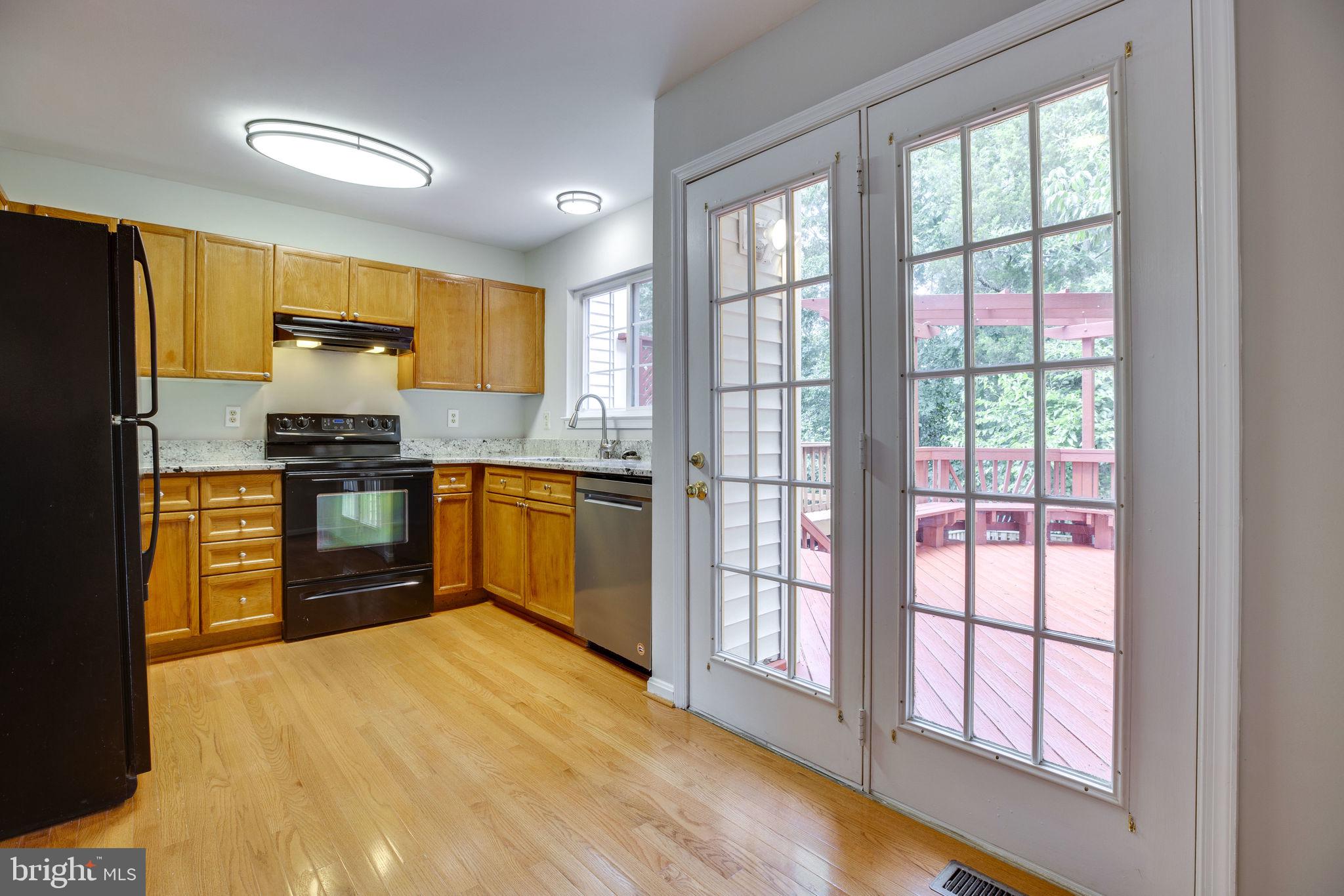 14232 Autumn Circle Centreville, VA 20121 - Photo 10 of 35