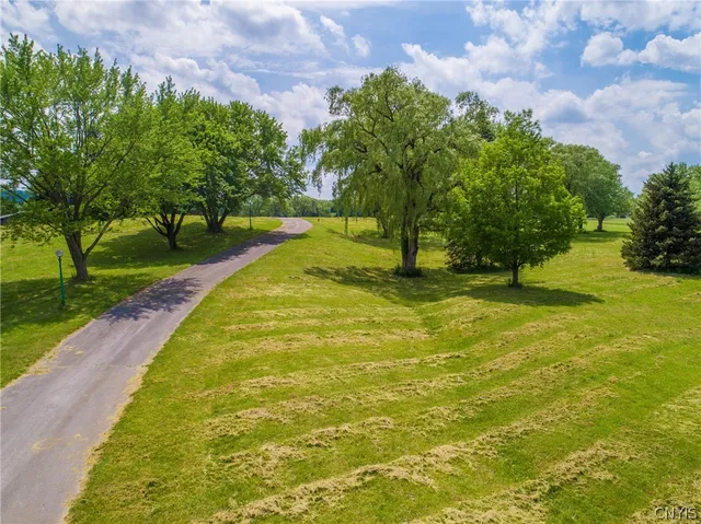 $1,111,000 | 409 Genesee Street, Oneida, NY 13421