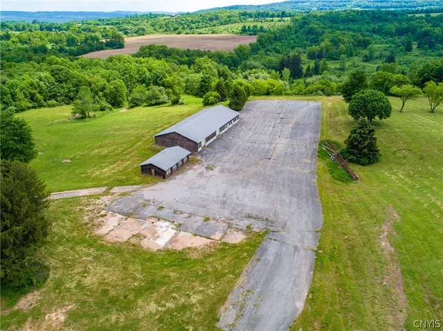 $1,111,000 | 409 Genesee Street, Oneida, NY 13421