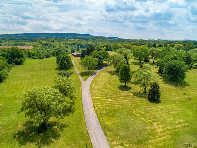 $1,111,000 | 409 Genesee Street, Oneida, NY 13421