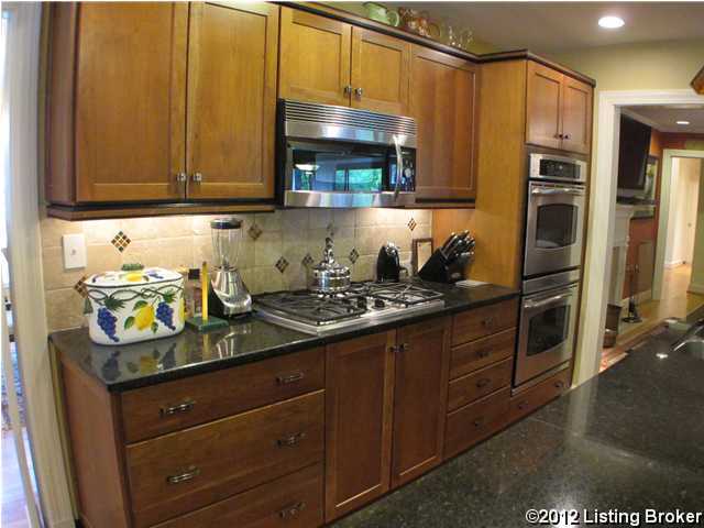 2401 Merrick Road Louisville, KY 40207 - Photo 10 of 24 Additional Photo