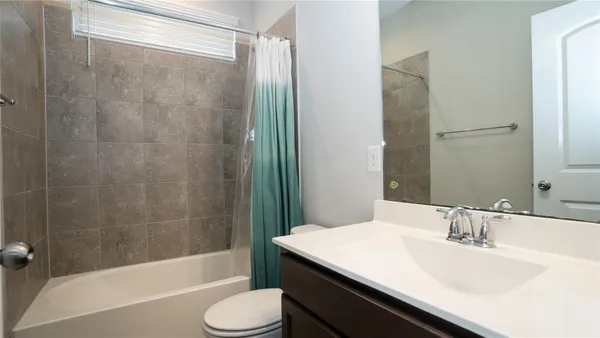 $2,250 | 4931 Creekside Hvn Trail, Spring, TX 77389