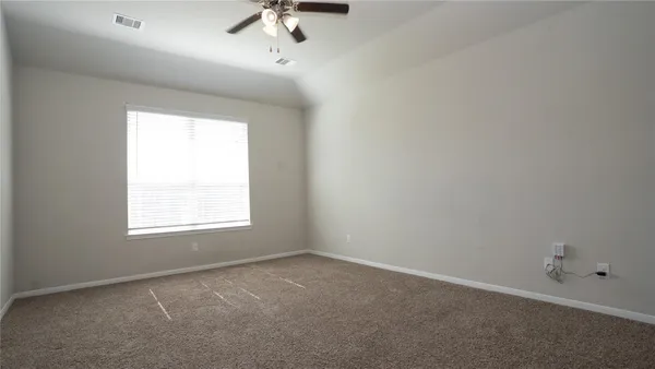 $2,250 | 4931 Creekside Hvn Trail, Spring, TX 77389
