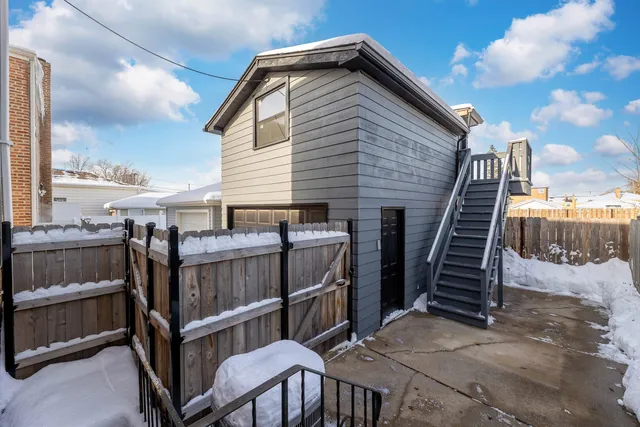 $2,900 | 5236 West 54th Street, Chicago, IL 60638