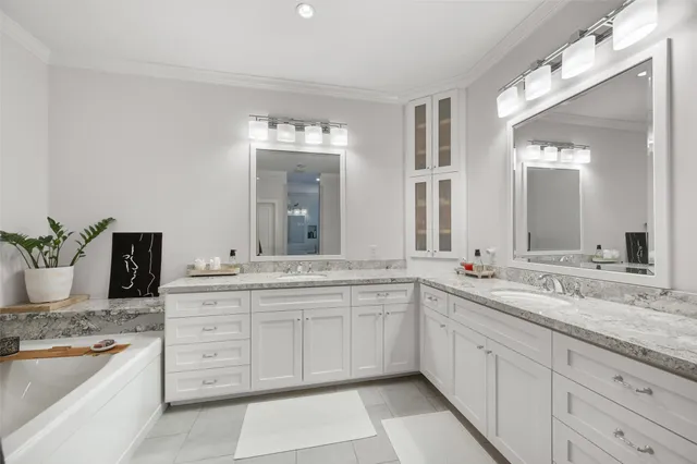 $1,399,900 | 1118 Anderson Street, Bellaire, TX 77401