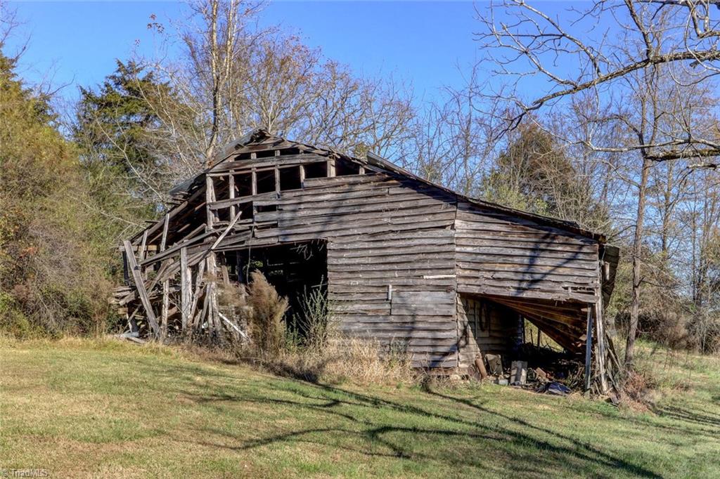6315 Chilton Road Ramseur, NC 27316 - Photo 12 of 37