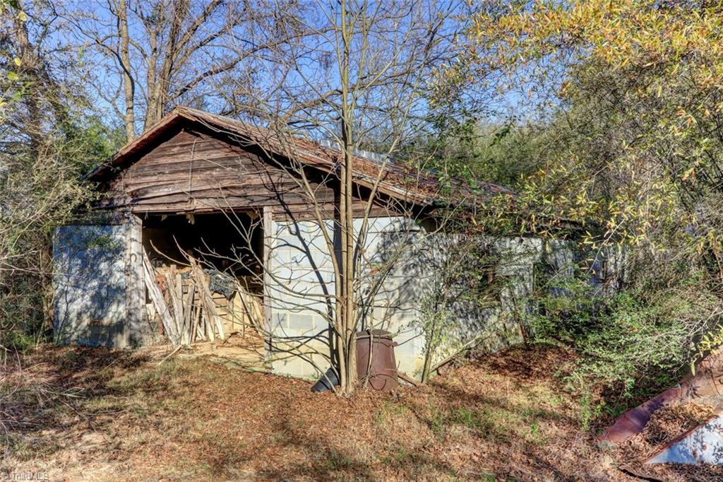 6315 Chilton Road Ramseur, NC 27316 - Photo 13 of 37