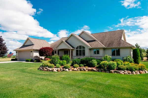$868,500 | 4213 Wolverine Drive, Unit LOT: 14, Williamsburg, MI 49690