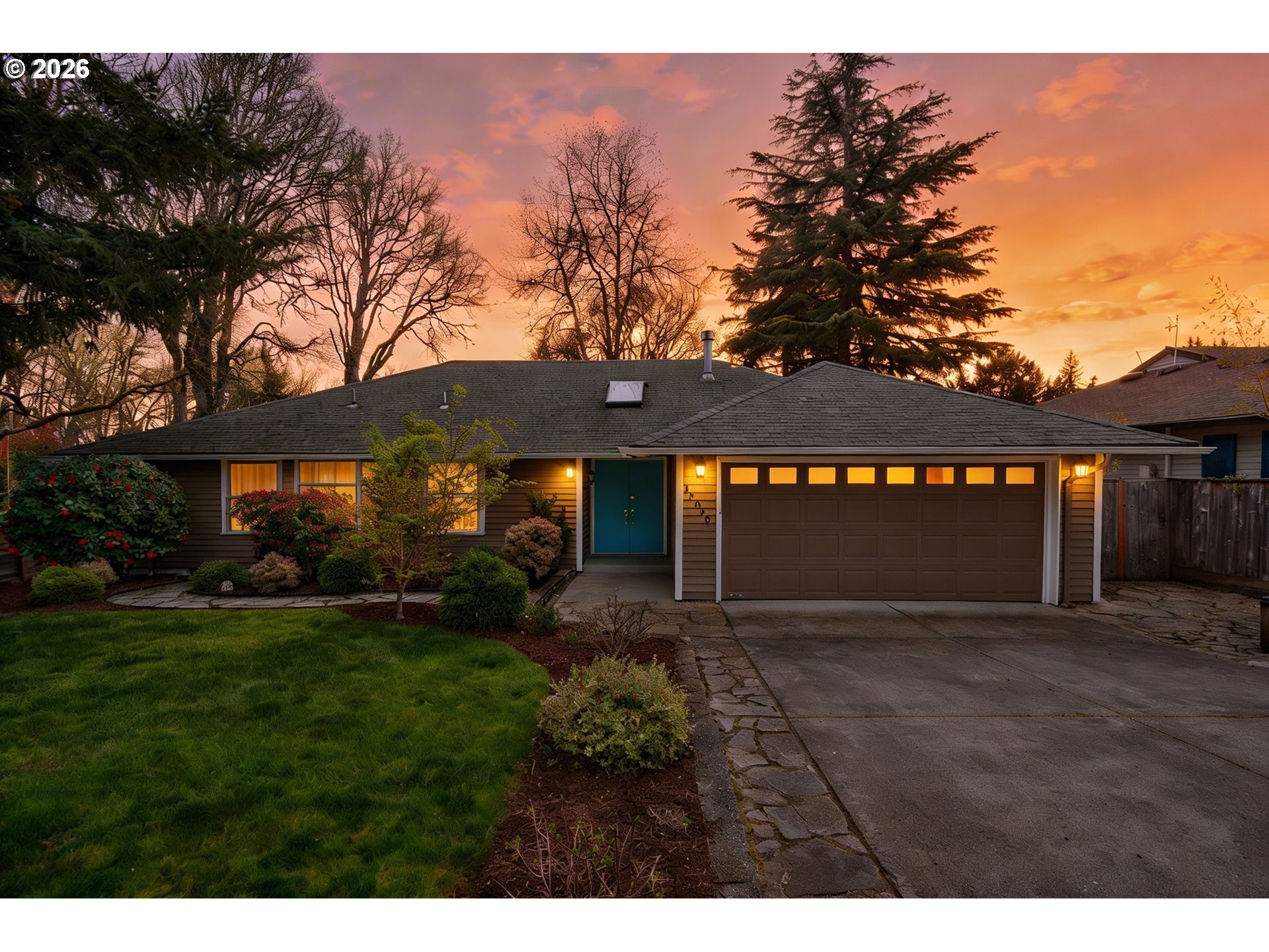 13850 Southwest Stirrup Street Beaverton, OR 97008 - Photo 2 of 48