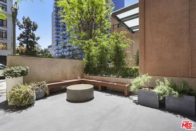 a view of a sign board