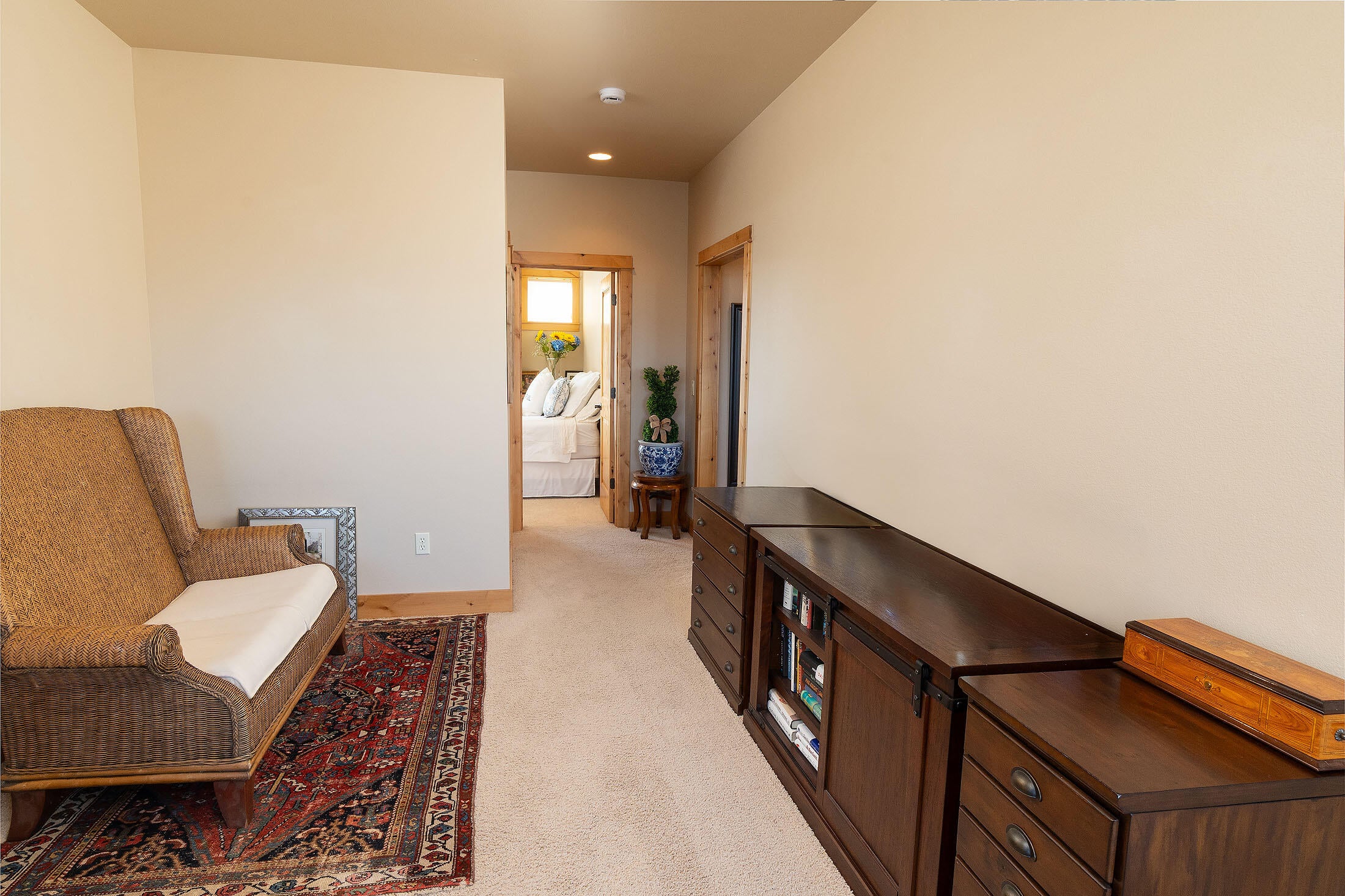 961 Southwest Vantage Point Way Bend, OR 97702 - Photo 21 of 36 Gallery Image 21