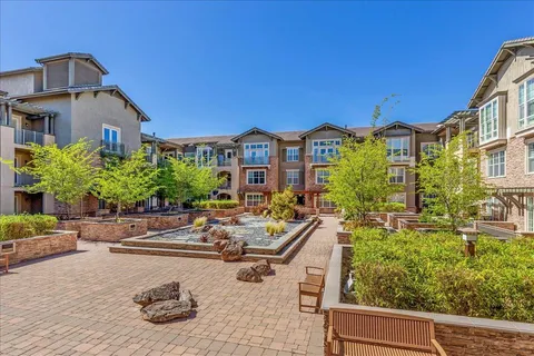 $1,099,000 | 2881 Meridian Avenue, Unit 104, San Jose, CA 95124