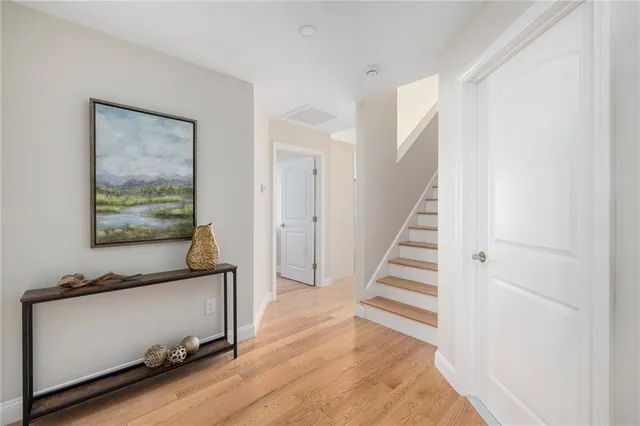 $535,000 | 44 Overlook Lane, Glocester, RI 02814