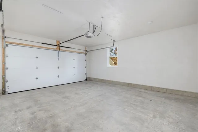 $535,000 | 44 Overlook Lane, Glocester, RI 02814