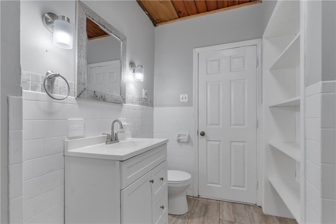 244 Paradis Avenue, Unit 1 Woonsocket, RI 02895 - Photo 15 of 20