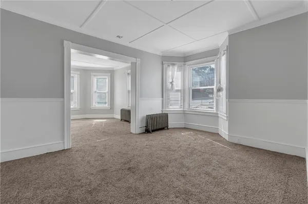 $2,000 | 244 Paradis Avenue, Unit 1, Woonsocket, RI 02895