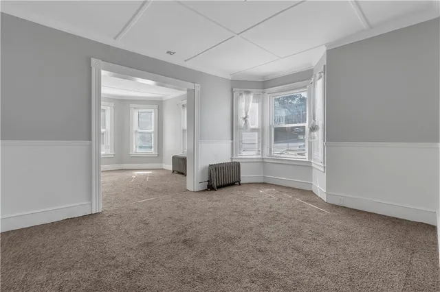 $2,000 | 244 Paradis Avenue, Unit 1, Woonsocket, RI 02895