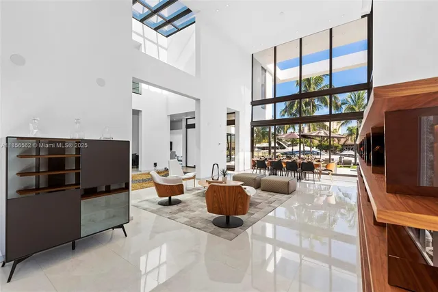 $55,000 | 418 Sunset Drive, Hallandale Beach, FL 33009