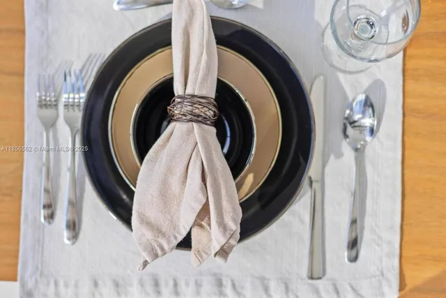 $55,000 | 418 Sunset Drive, Hallandale Beach, FL 33009