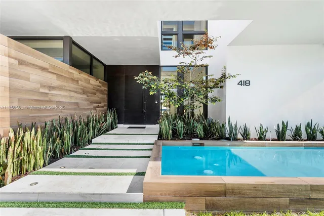 $55,000 | 418 Sunset Drive, Hallandale Beach, FL 33009