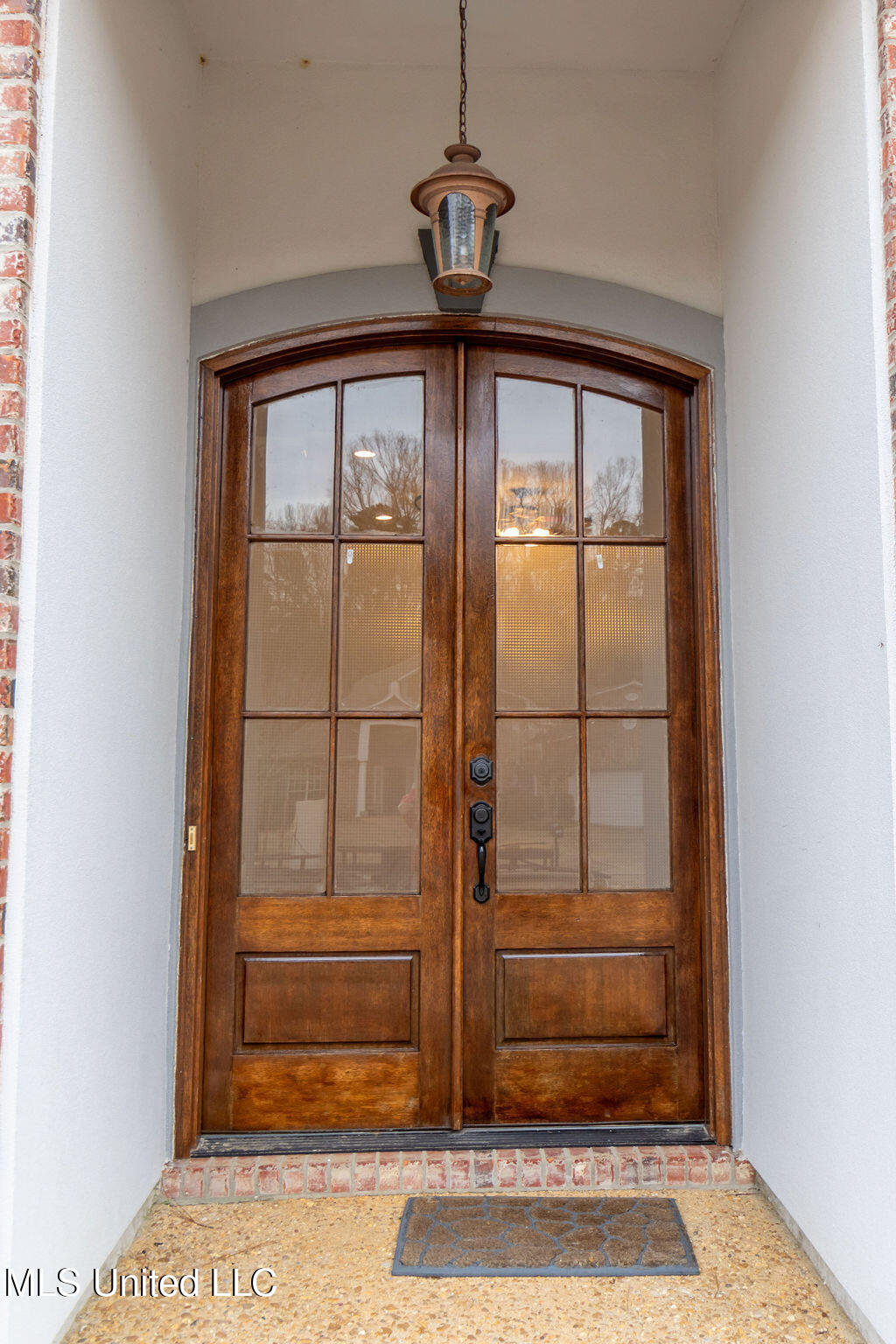 332 Provision Parkway Brandon, MS 39042 - Photo 2 of 38 Freshly Refinished Front Doors
